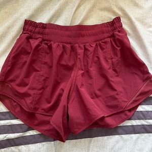 Mulled wine Lululemon hotty hots